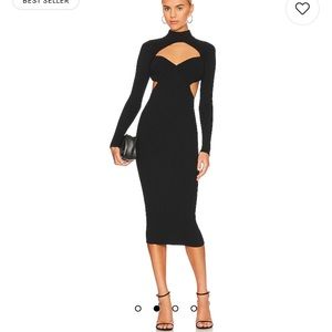 72% viscose, 28% polyester
Revolve Style No. FLER-WD19
Style No. DR0414